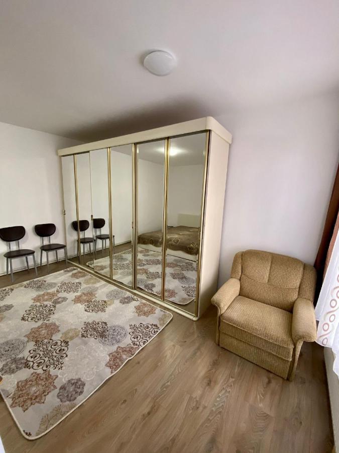 אורדאה Ardelean Apartment מראה חיצוני תמונה