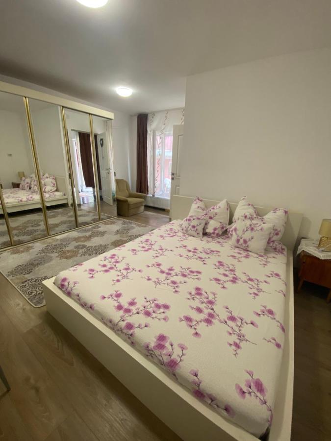 אורדאה Ardelean Apartment מראה חיצוני תמונה